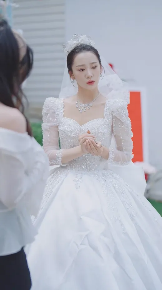 短剧《闪婚宠妻进行时》已完结在线播放-微短剧网Bmp4